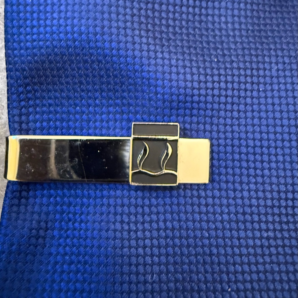 Elegant Silver tone and Black Tie Clip